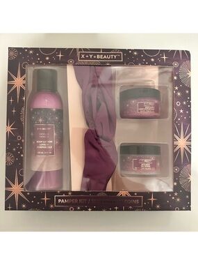 X + Y = Beauty Pamper Kit Vanilla Gift Set Body Lotion & Soufflé, Bath Salts NEW
